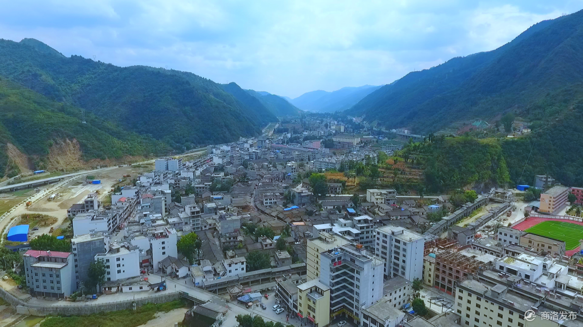 综合新闻 丰阳塔位于山阳县城西北隅的苍龙山 始建于唐朝永徽三年 此