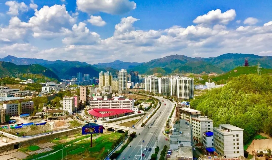 商南 2020-05-13 10:07:46 今年以来,商南县在抓好疫情防控,脱贫攻坚