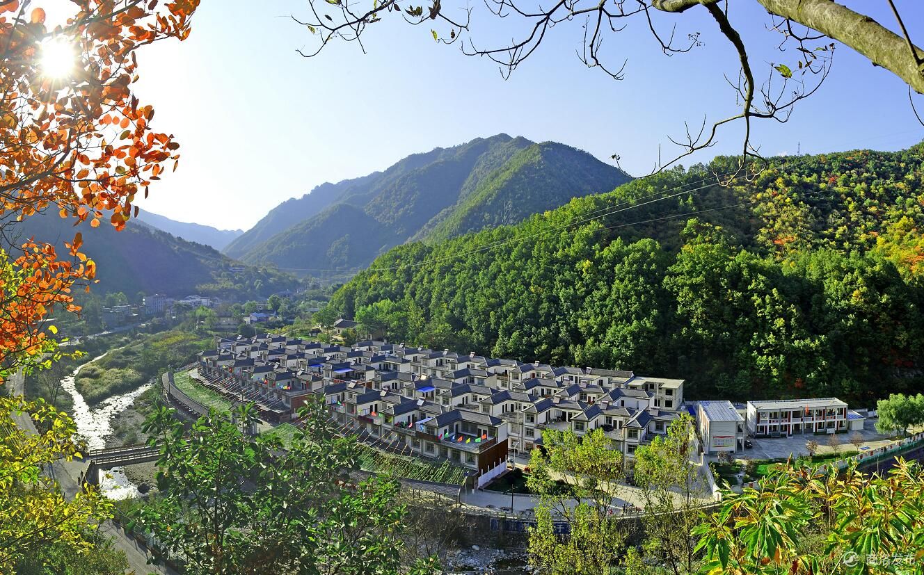 柞水:端起绿色"产业碗" 吃上生态"旅游饭"