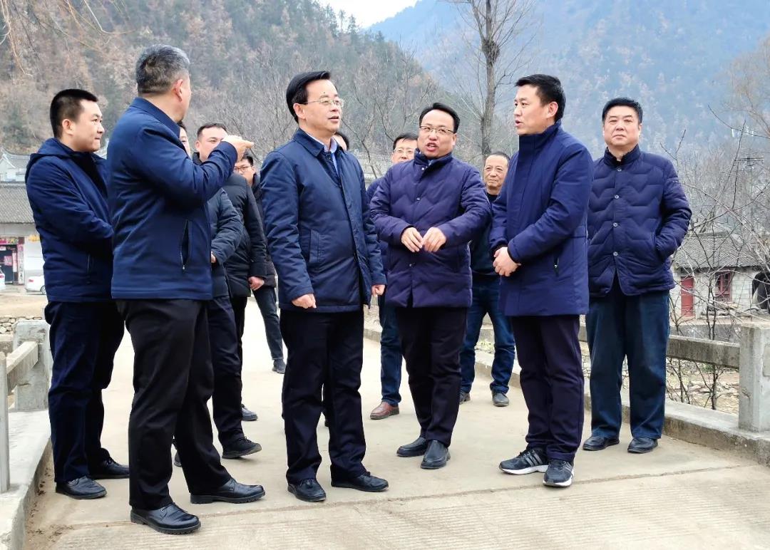 陈泽勇:全力以赴抓项目,奋力冲刺开门红