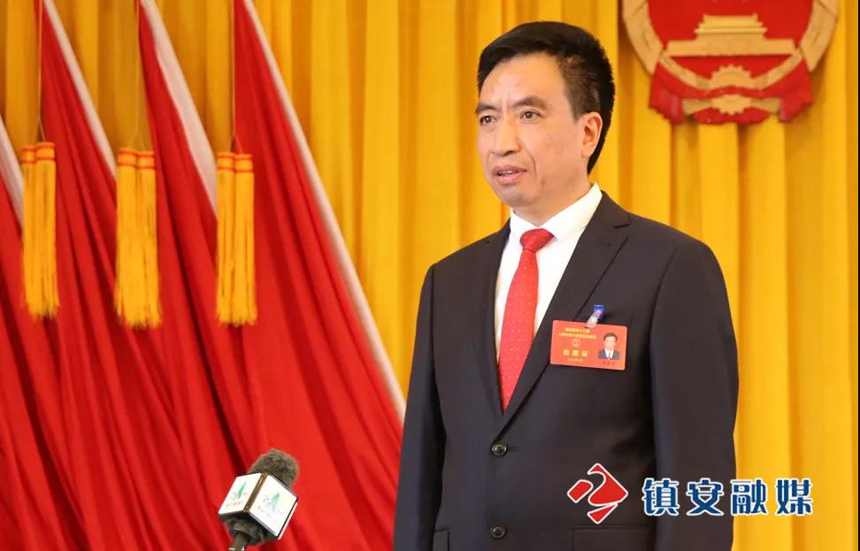 如何在任期内推动镇安高质量发展,新当选县长冯朝勇这样说